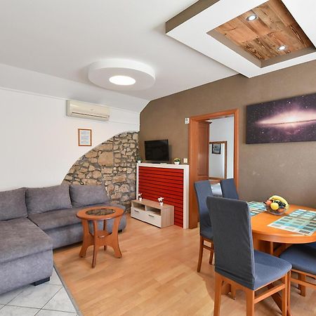 Apartments Liljana Privlaka 外观 照片